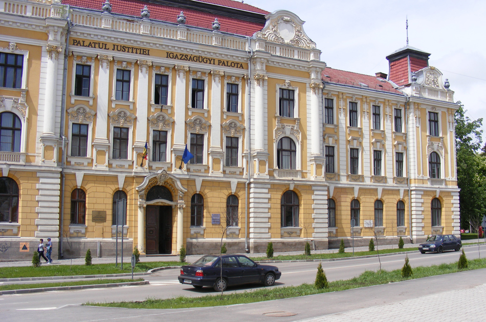 tribunal