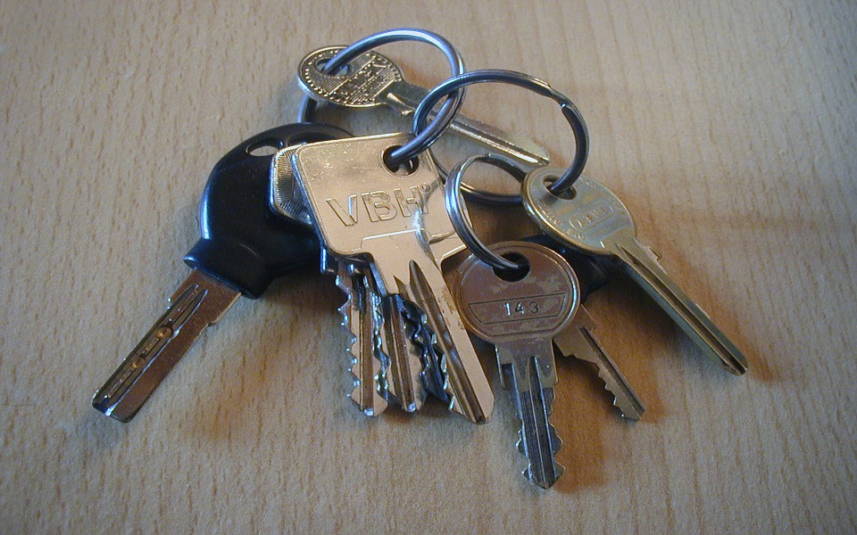 key-233062_960_720