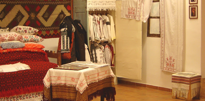 port traditional Doina Dobreanu
