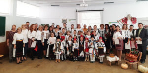 traditia-punte-intre-generatii